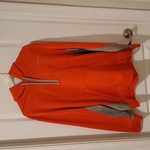 Nike pullover hoodie